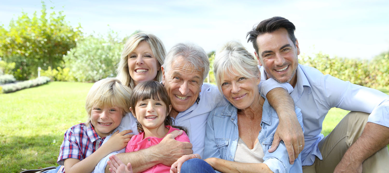 famiglia sorridente